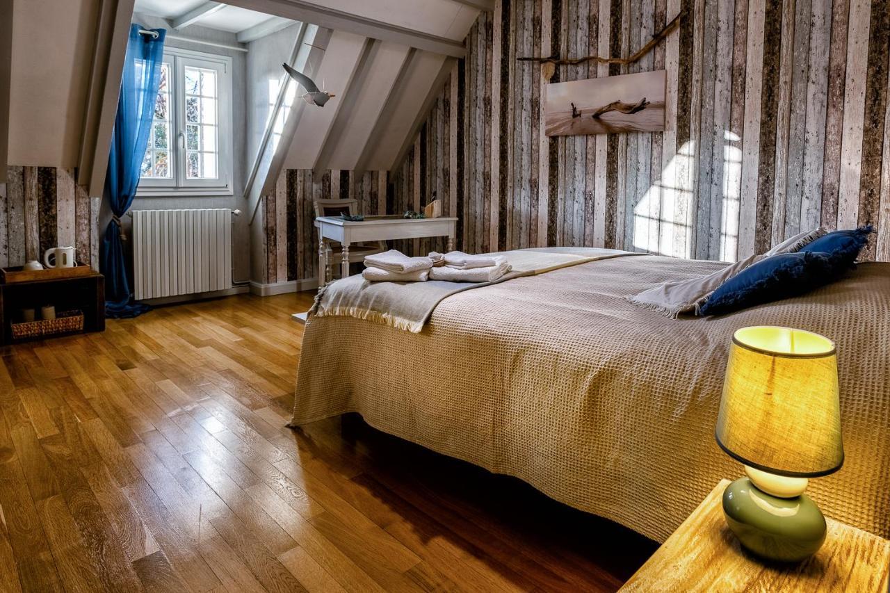Les Bois De Ravel Chambres D'Hotes Bagian luar foto